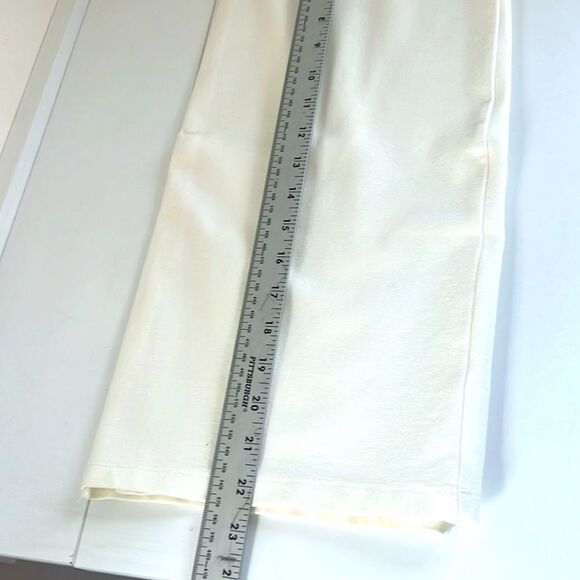 Messini Flawless NWOT White Buttercream Pencil Skirt Women’s L Spring 2024 - Picture 6 of 6